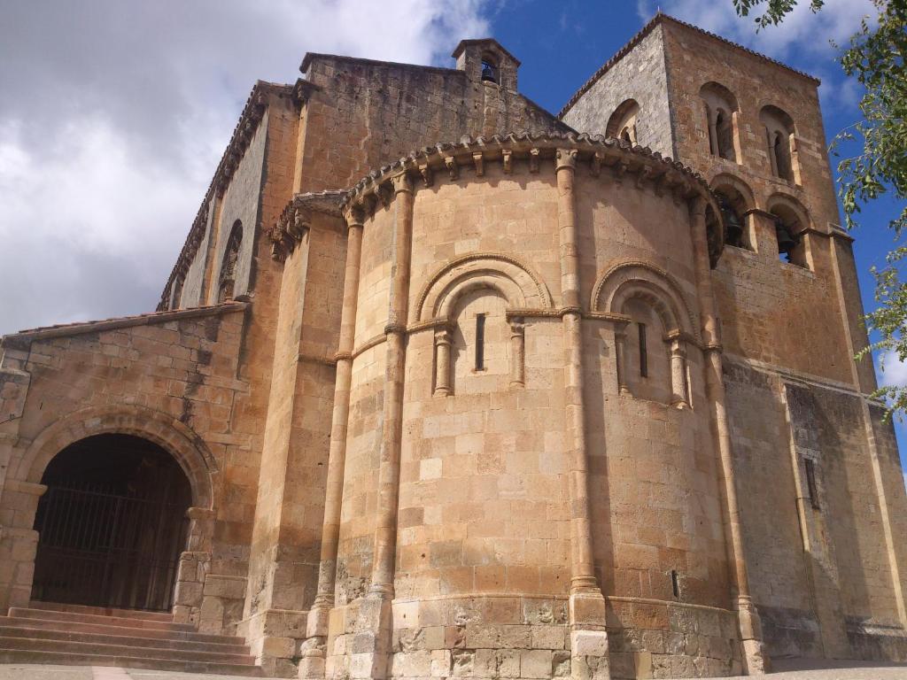 Hotel-Hospederia Los Templarios Sepúlveda Esterno foto
